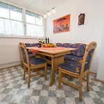 Steiner Lägenhet Tröpolach