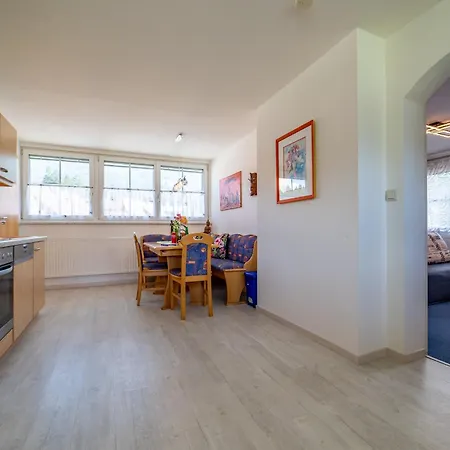 Steiner Apartament *