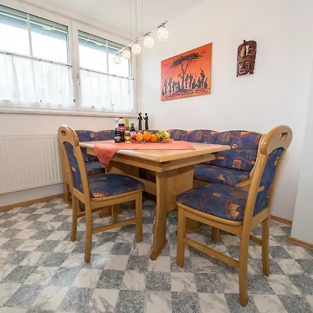Steiner Apartament Tröpolach